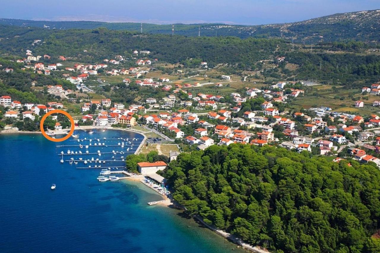 Apartmani Maris III Rab Town Bagian luar foto